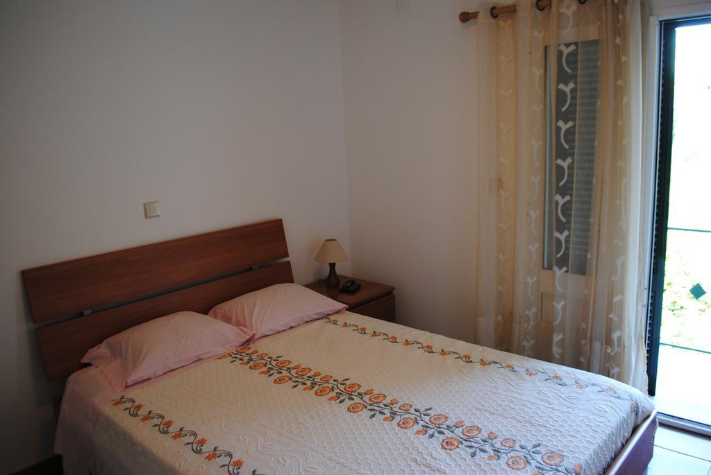 Casa Dos Santos Alojamento - Guest House Geres Room photo